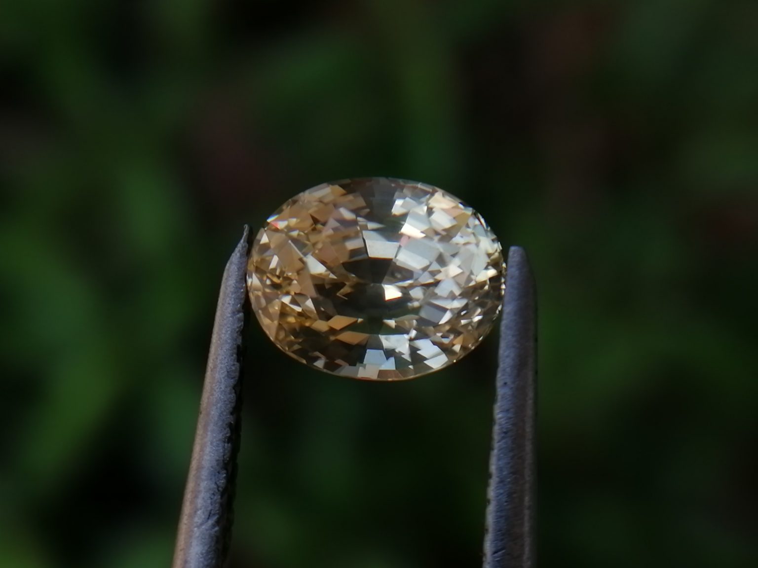 Ceylon Natural Yellow Sapphire - Sri Lanka