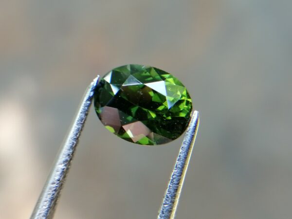 Natural Top Grade Green Zircon - Beccarite Zircon Danu Group u