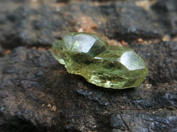 10_rare chrysoberyl crystal danu group mining