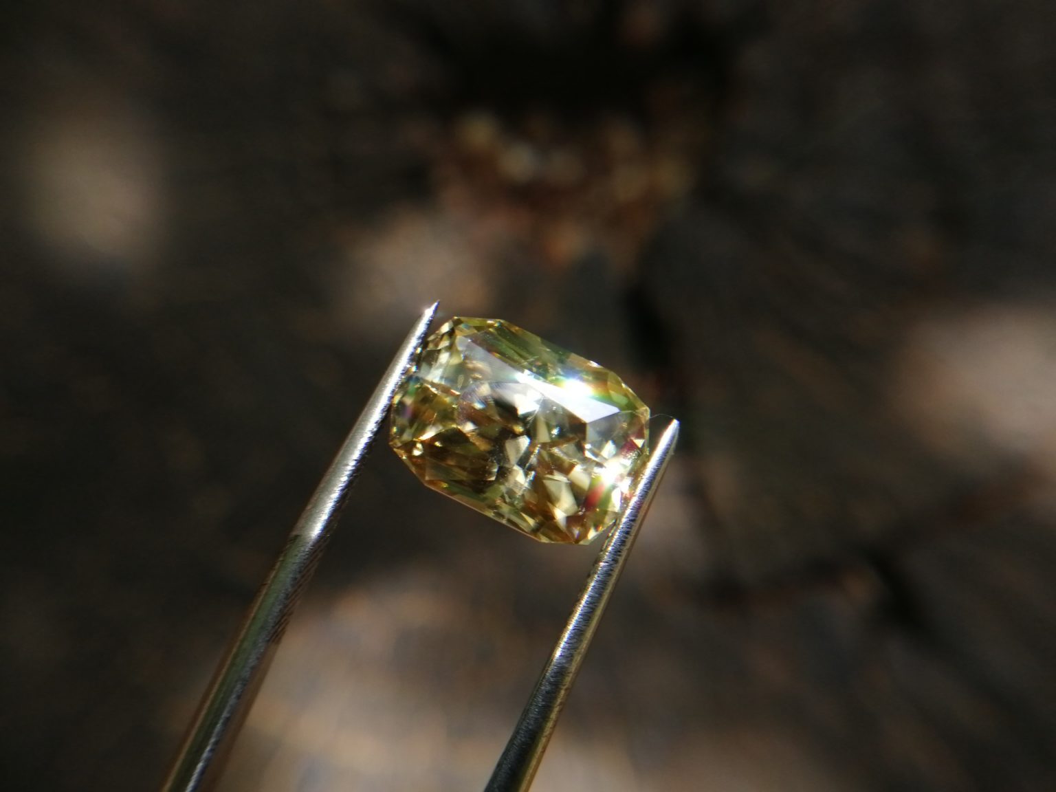 11_Sri Lankan Modified Cushion shape yellow zircon with jillson butterfly cut