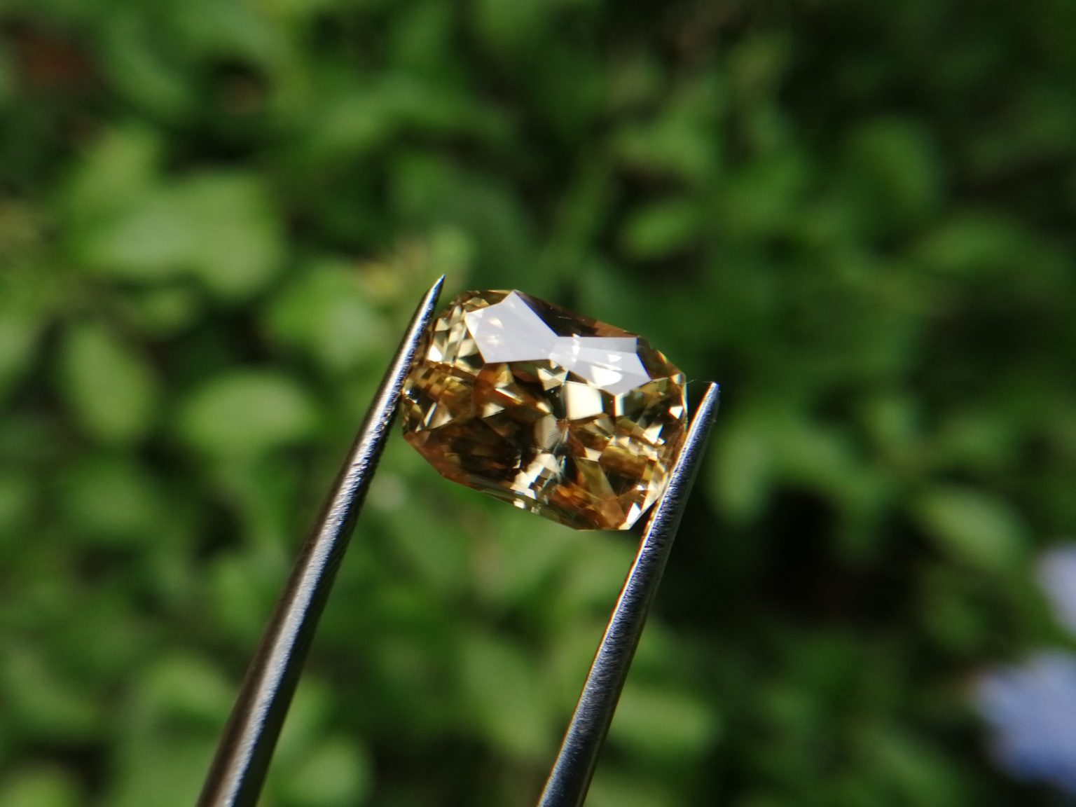 20_Sri Lankan Modified Cushion shape yellow zircon with jillson butterfly cut