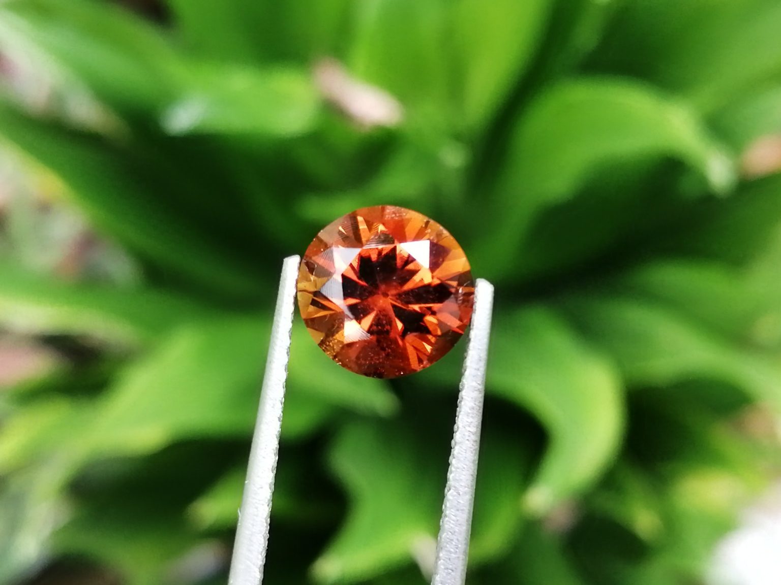 2_Dravite tourmaline Sri lankan Uniqueness Danu Group gemstones