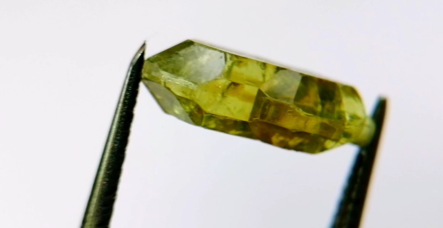 4_Rare natural chrysoberyl crystal danu group rare collection