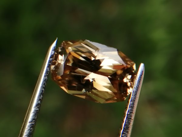 15_Natural Yellow Zircon Danu Group gemstones