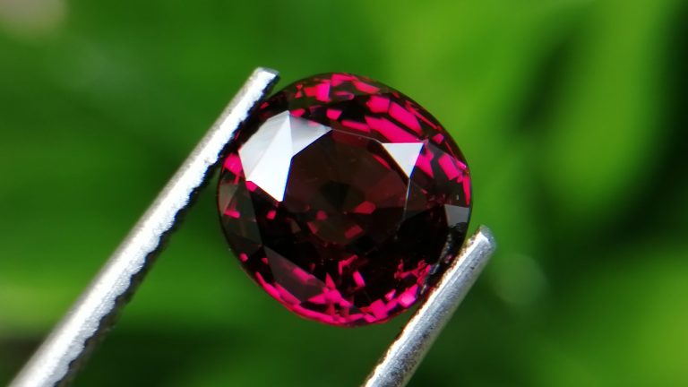 18_Natural Brilliance Rhodolite Garnet Danu Group Gemstones collection
