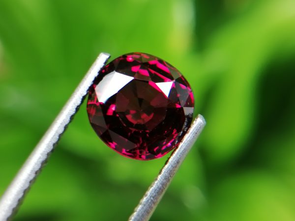 19_Natural Brilliance Rhodolite Garnet Danu Group Gemstones collection