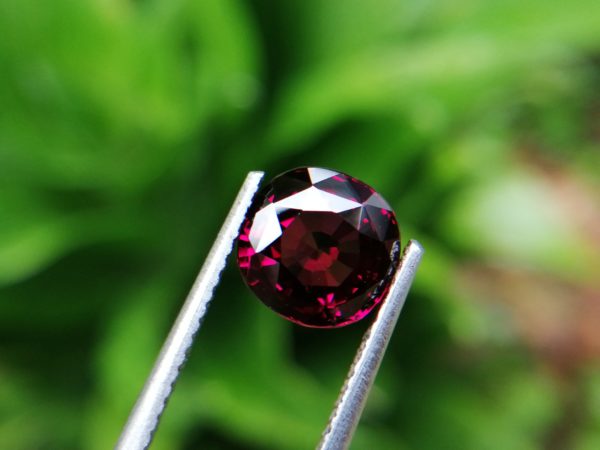 21_Natural Brilliance Rhodolite Garnet Danu Group Gemstones collection
