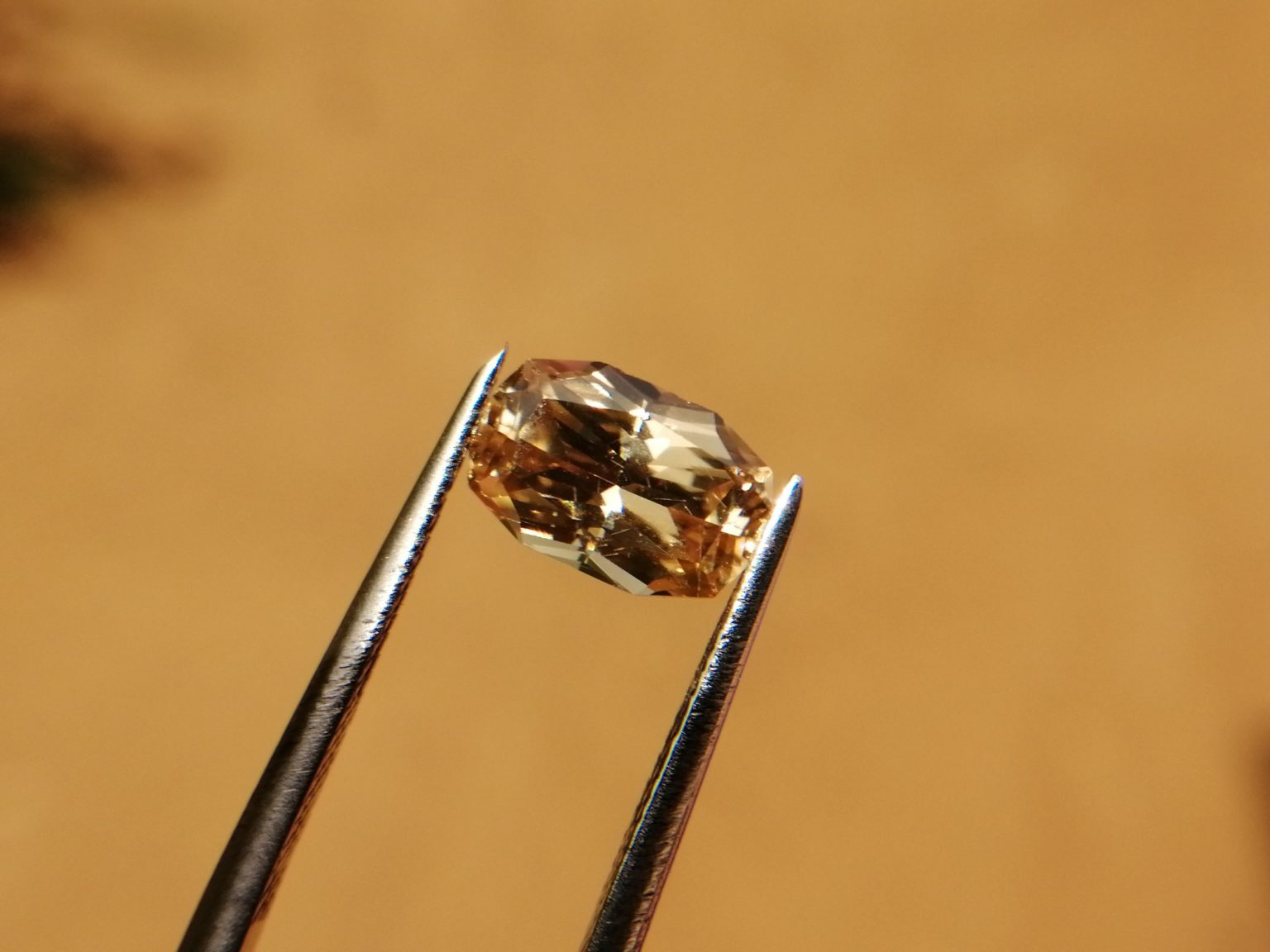 4_Natural Yellow Zircon Danu Group gemstones
