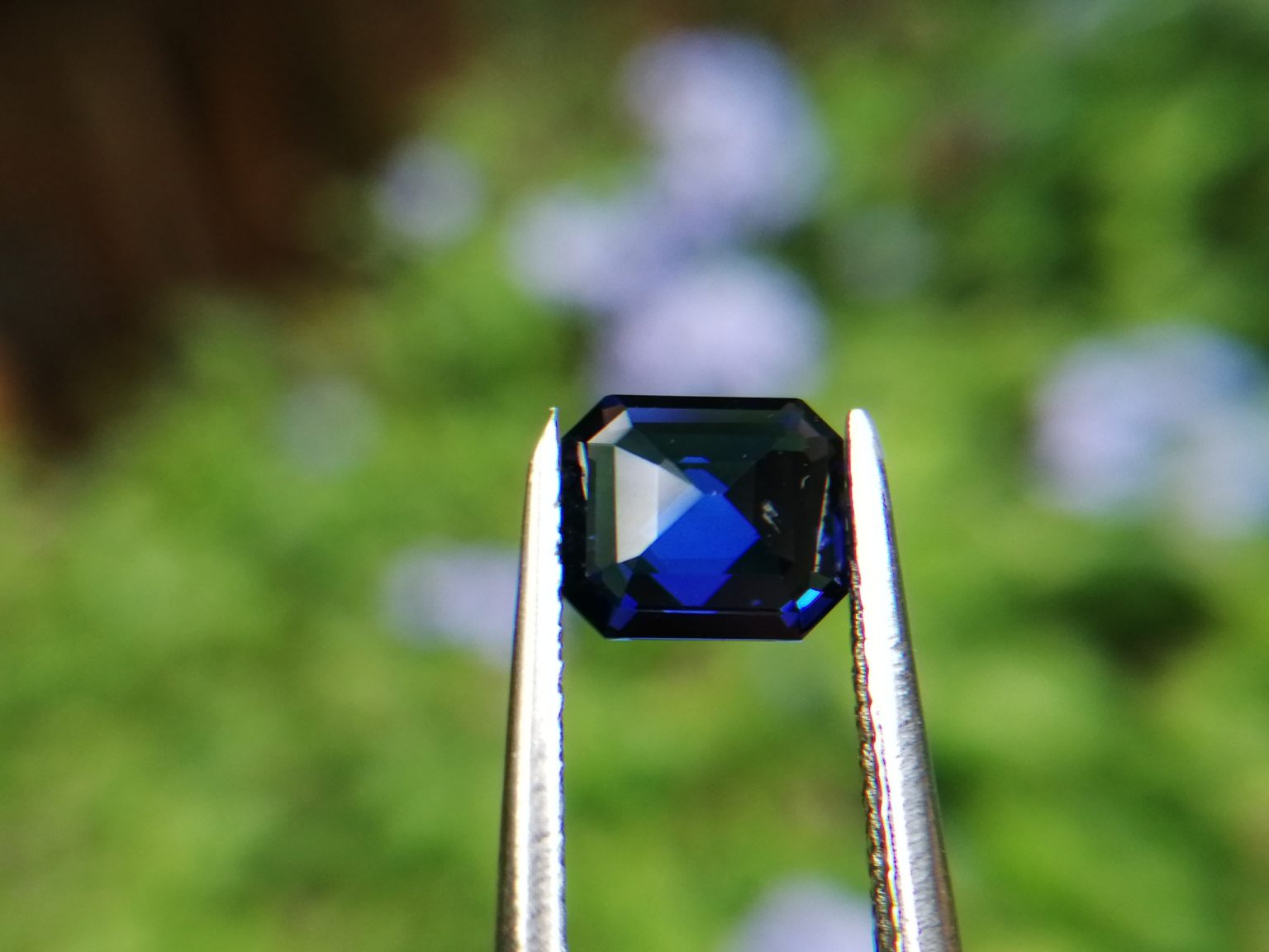 High Quality Ceylon Natural Vivid Blue "Royal Blue" Sapphire Danu Group Gemstones