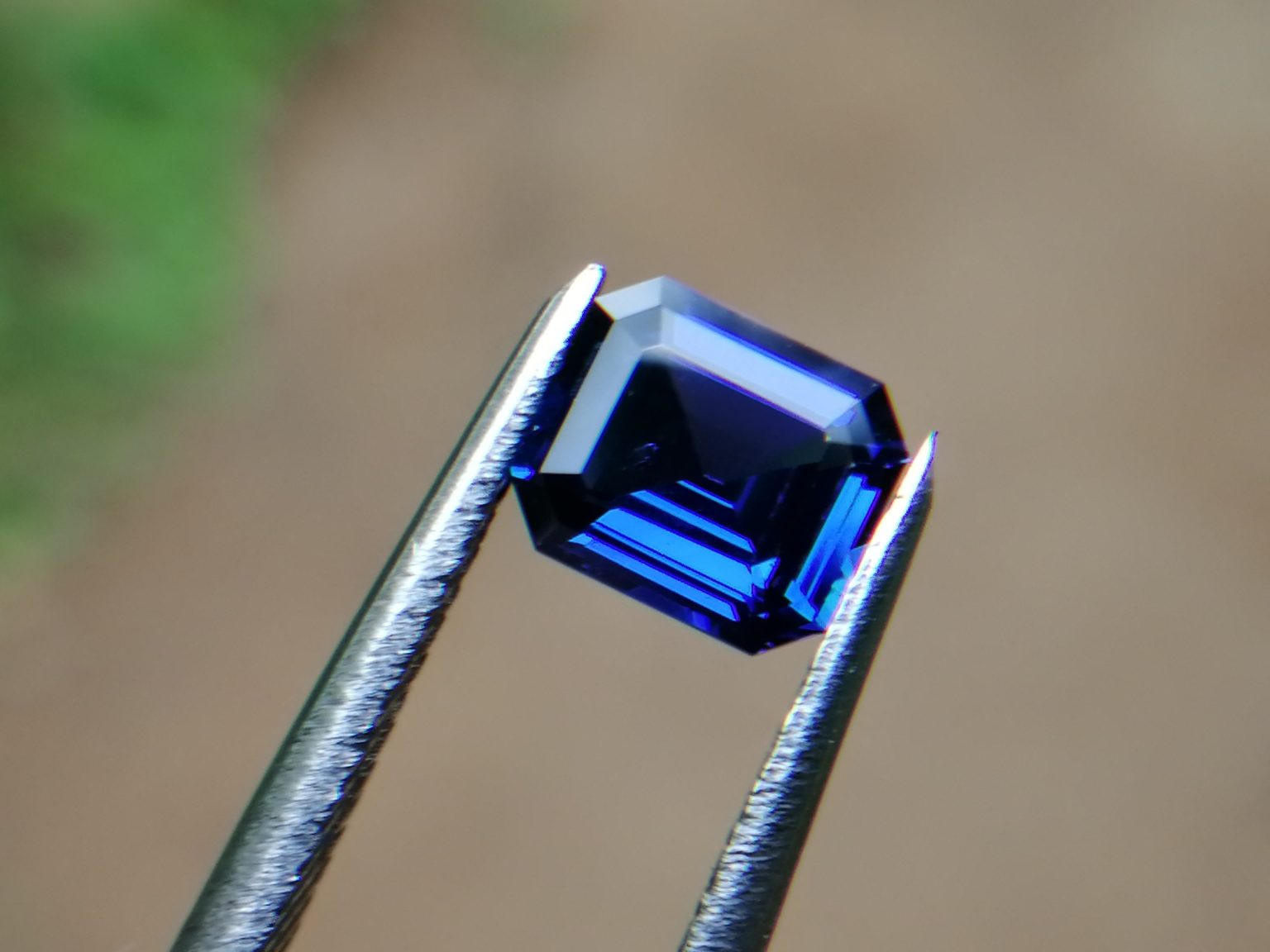 High Quality Ceylon Natural Vivid Blue "Royal Blue" Sapphire Danu Group Gemstones