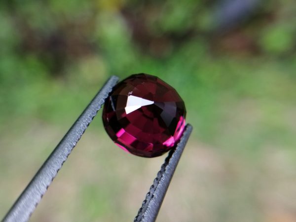 9_Natural Brilliance Rhodolite Garnet Danu Group Gemstones collection