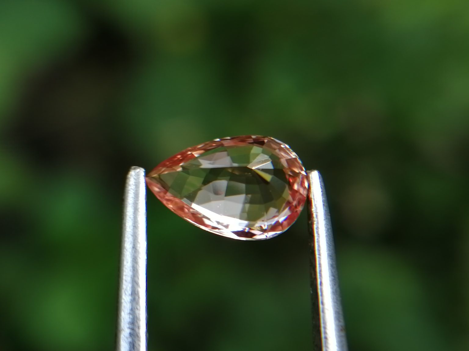 20_Natural Padparadscha sapphire king sapphire from danu group