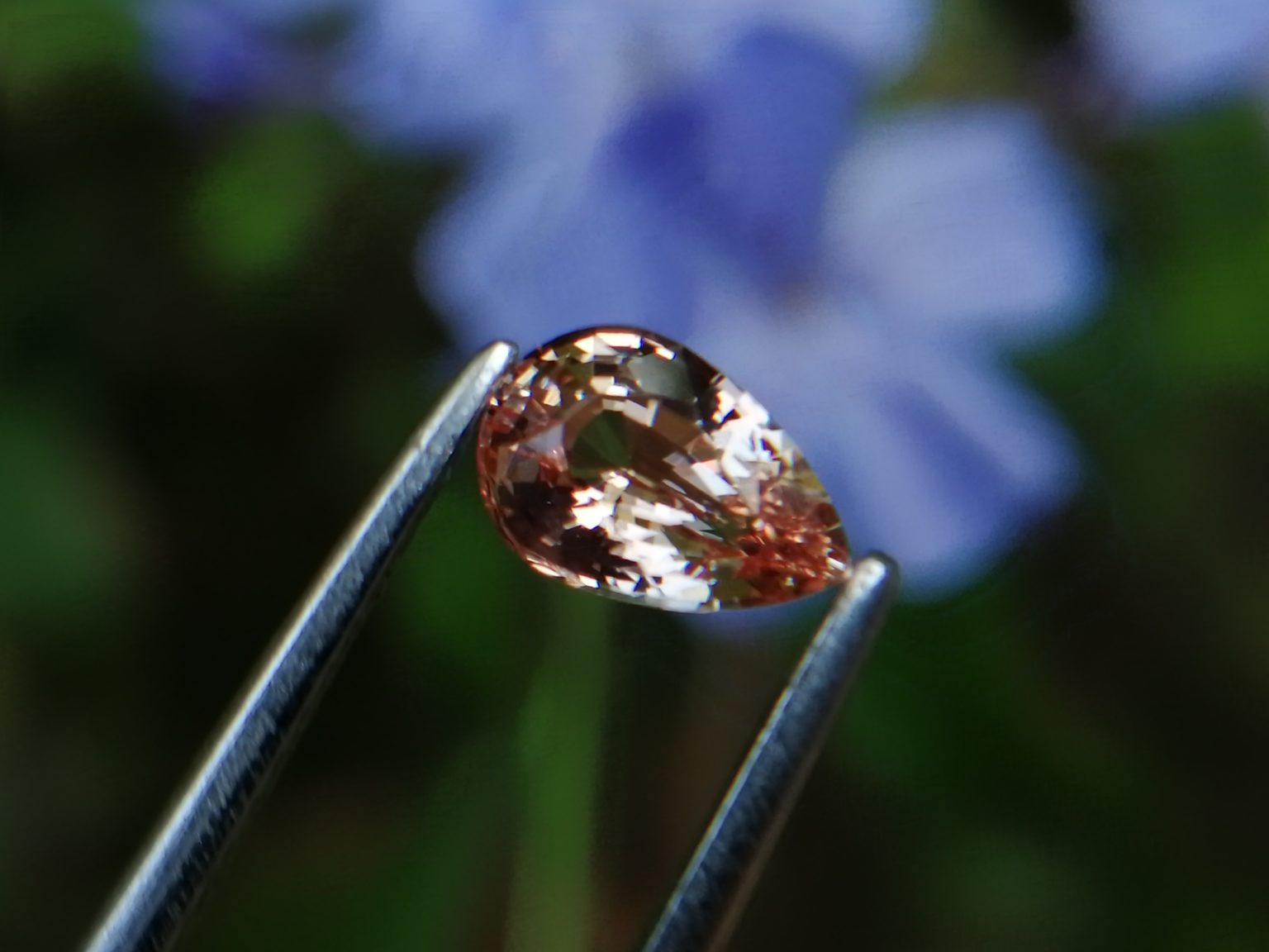 20_Natural Padparadscha sapphire king sapphire from danu group