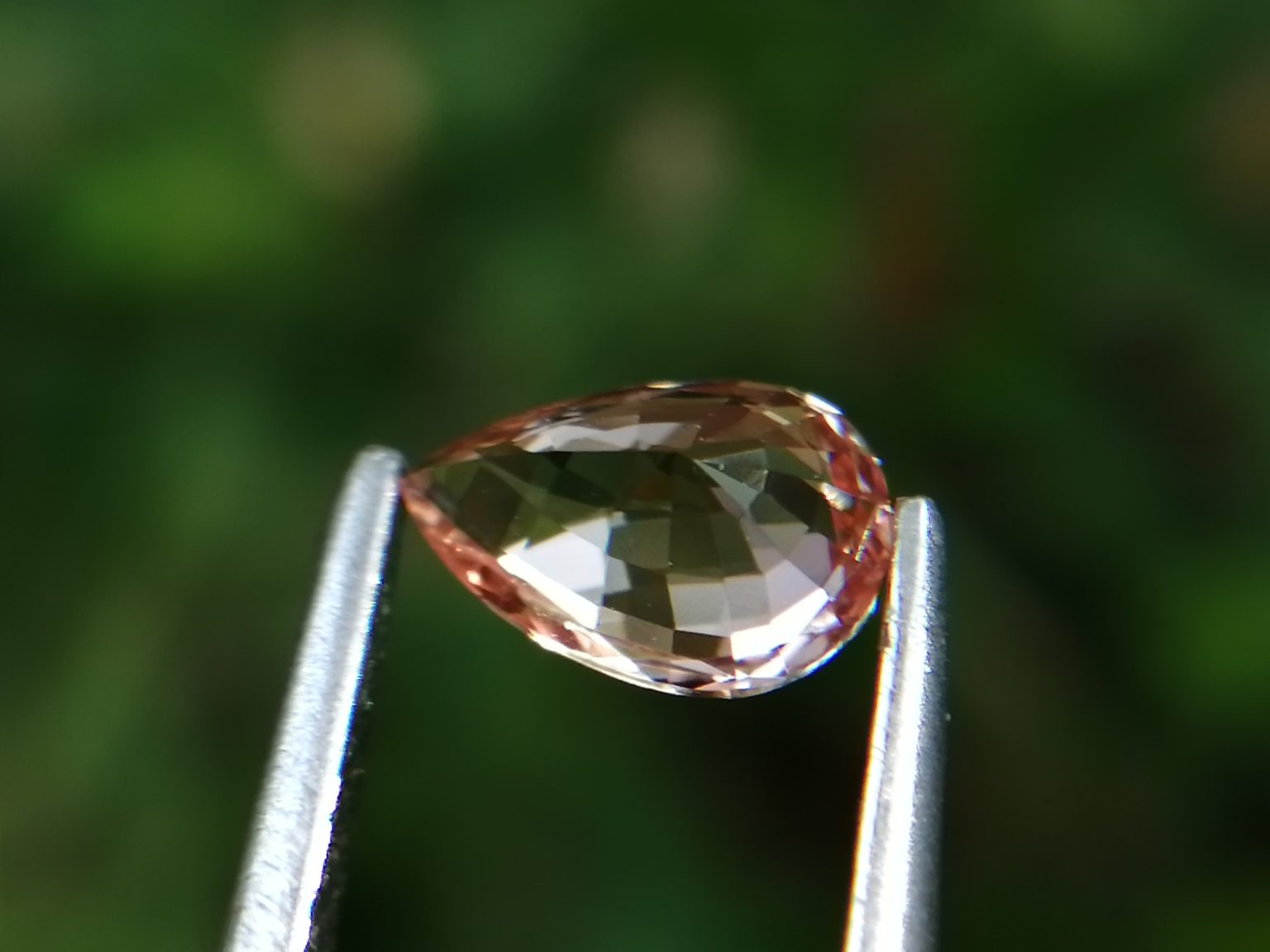 20_Natural Padparadscha sapphire king sapphire from danu group