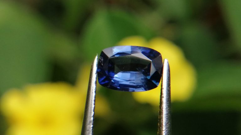 Ceylon Natural "Cornflower Blue" Sapphire