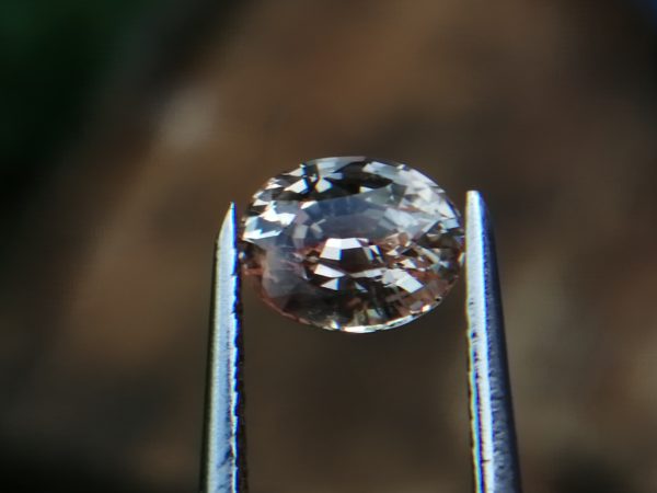 Natural Champagne sapphire - peach Sapphire from Danu Group Gemstones