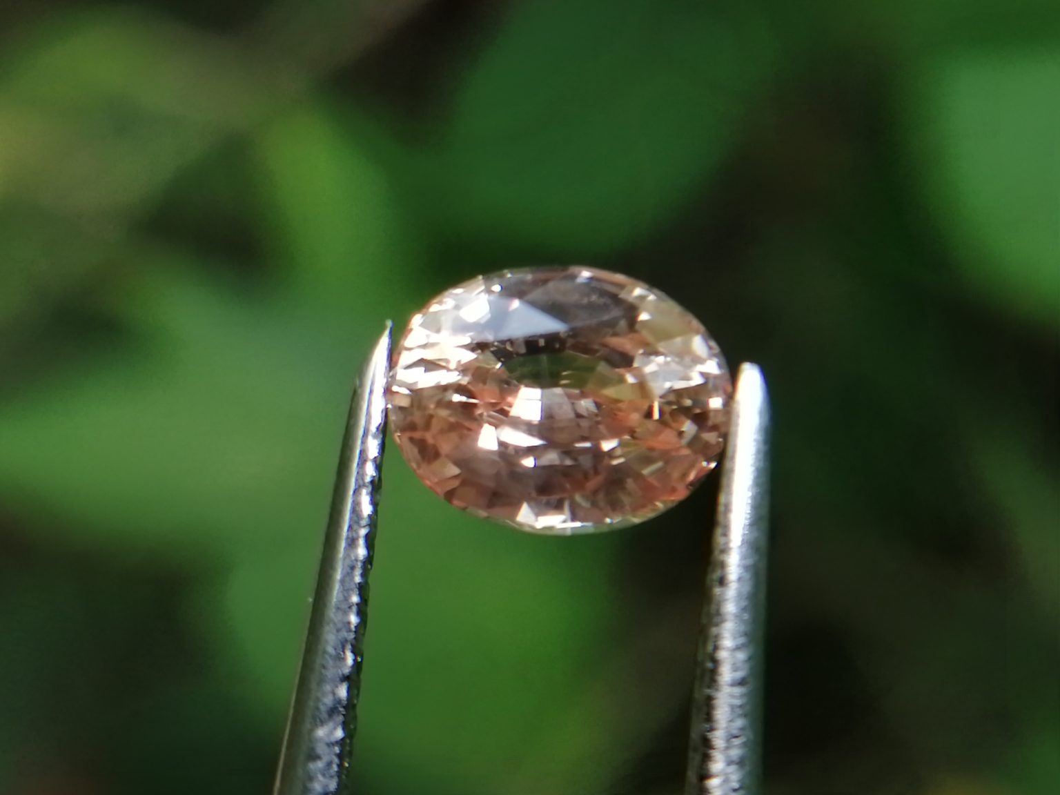 Natural Suset Light Padparadscha Sapphire Ceylon king sapphire from Ratnapura underground mining danu Group Gemstones