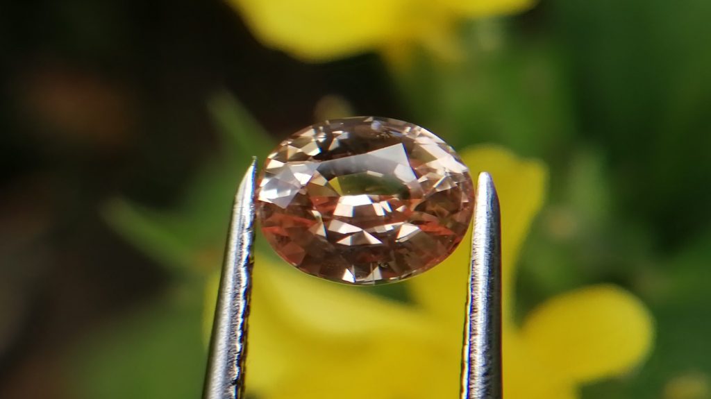 Natural Suset Light Padparadscha Sapphire Ceylon king sapphire from Ratnapura underground mining danu Group Gemstones