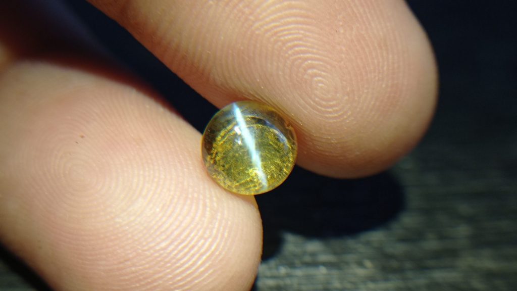 Natural Chrysoberyl Cats Eye