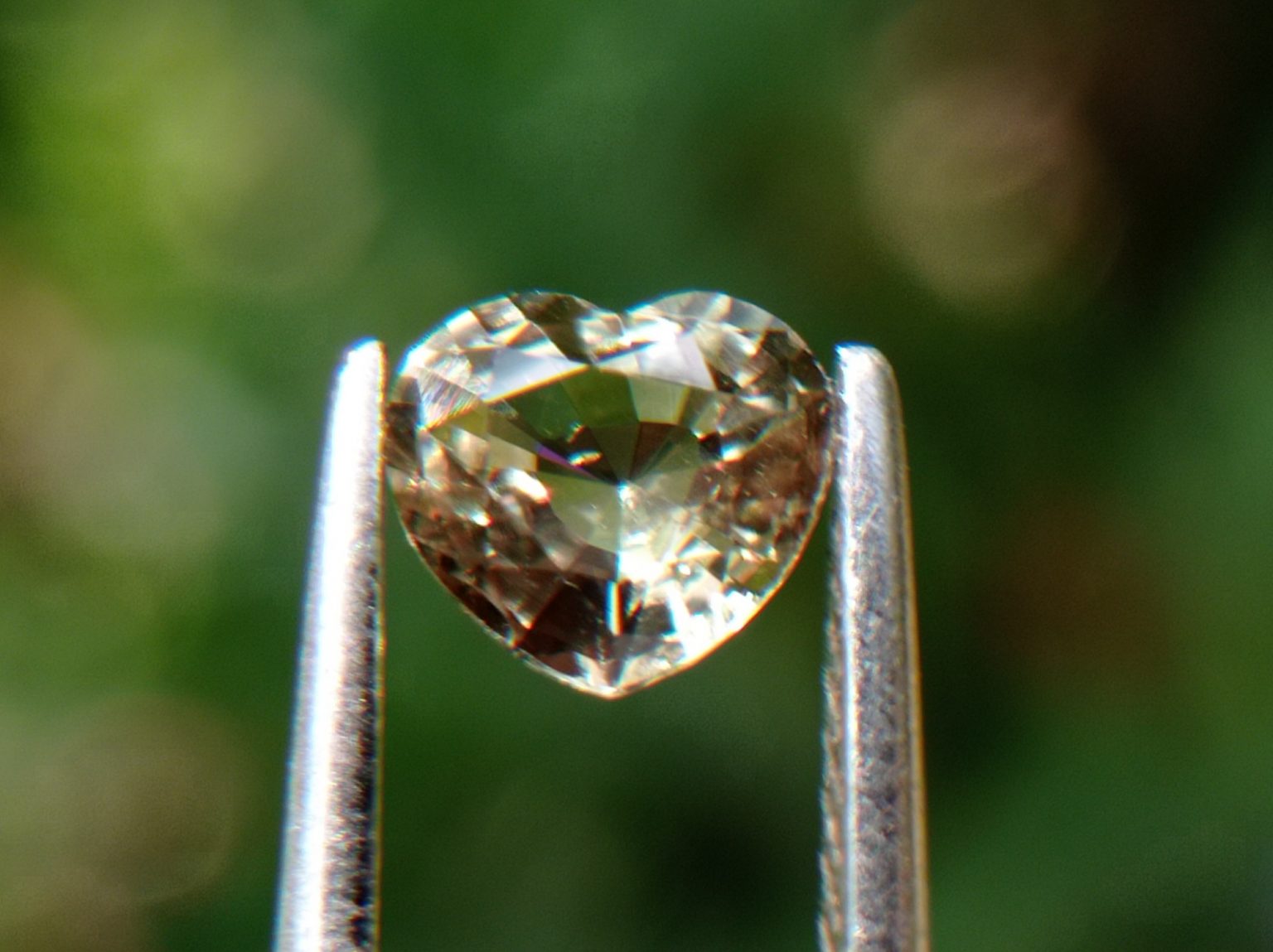 Ceylon Natural light green Sapphire from Danu Group Minings