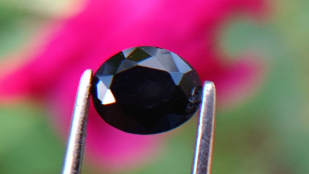 Kaka Blue Stone - Ceylon Natural Dark Blue Sapphire