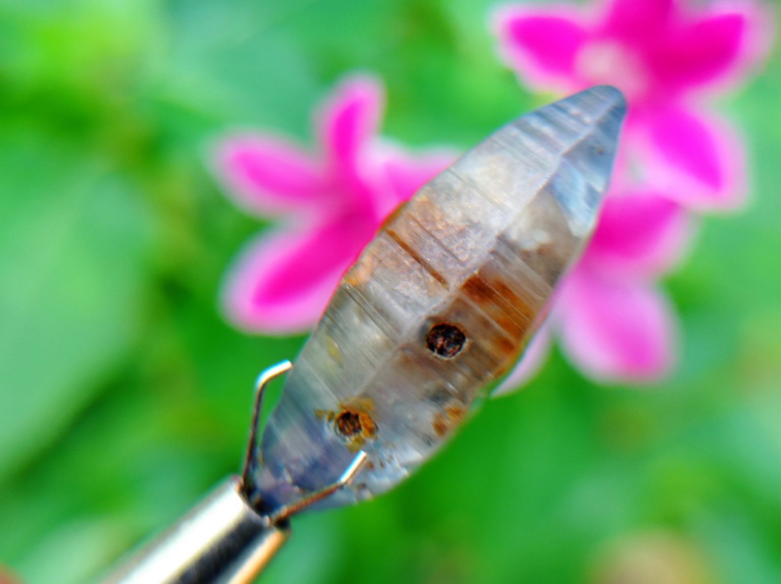 Ceylon Natural Sapphire Crystal danu group Gemstones