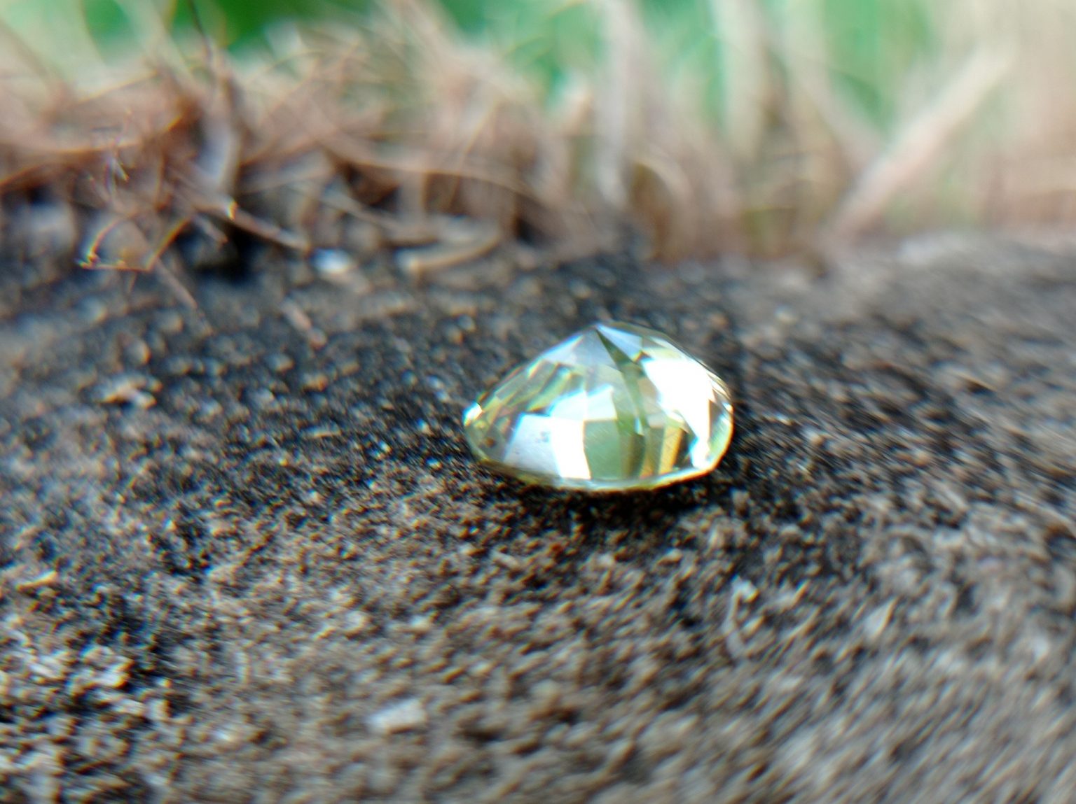 Ceylon Natural light green Sapphire from Danu Group Minings