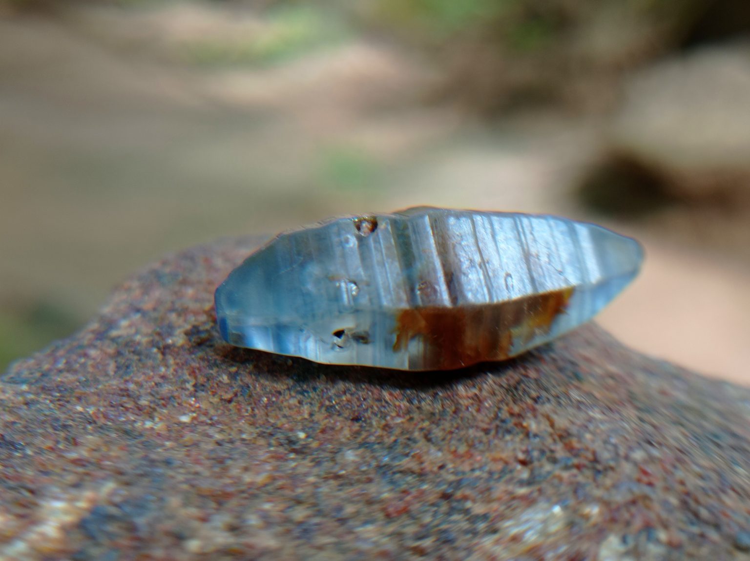 Ceylon Natural Sapphire Crystal danu group Gemstones
