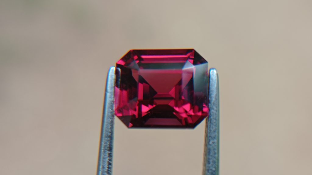 Natural Royal Red Garnet Sri Lanka
