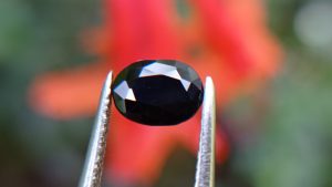 Kaka Blue Stone - Ceylon Natural Dark Blue Sapphire