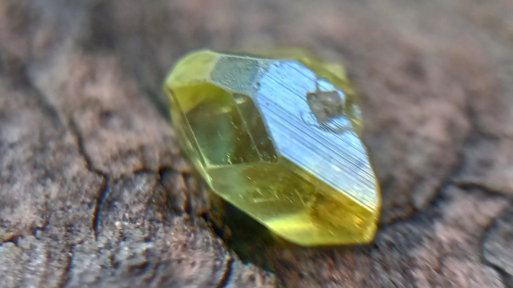 Natural Chrysoberyl Crystal Sri Lanka