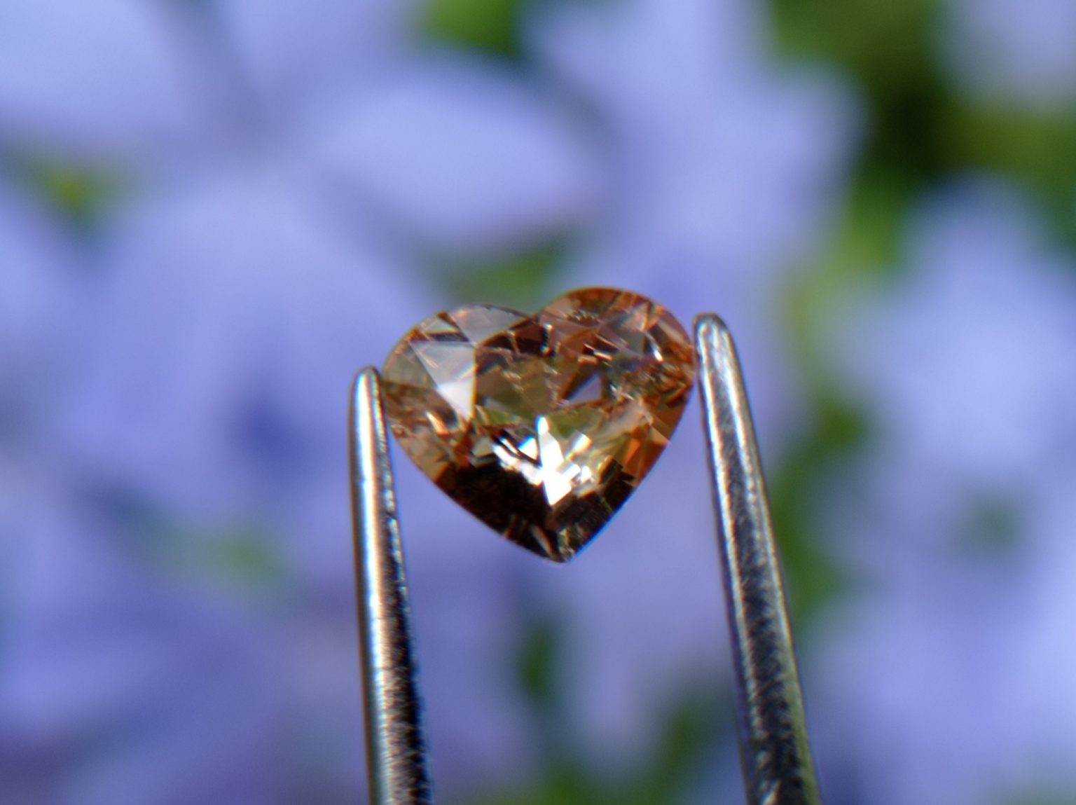 2_Natural peach colour Sapphire from Danu Group Gemstones