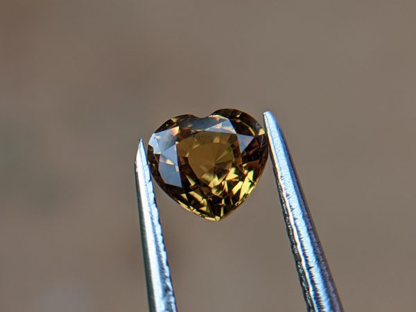 13_Natural yellow sapphire heart sri lanka danu group Gemstones_compress55