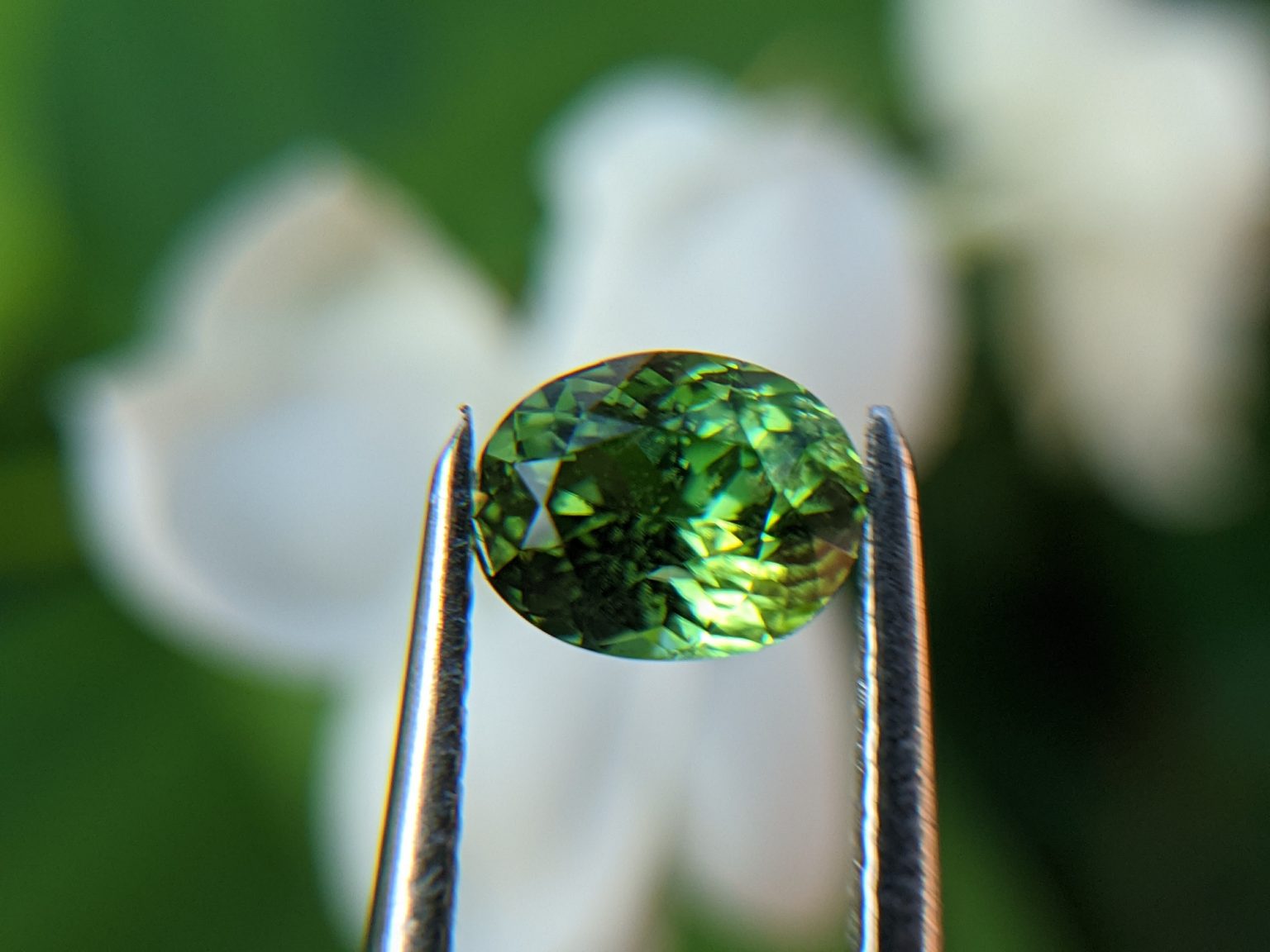 4_Natural Peridot Danu Group Gemstones Amazing green