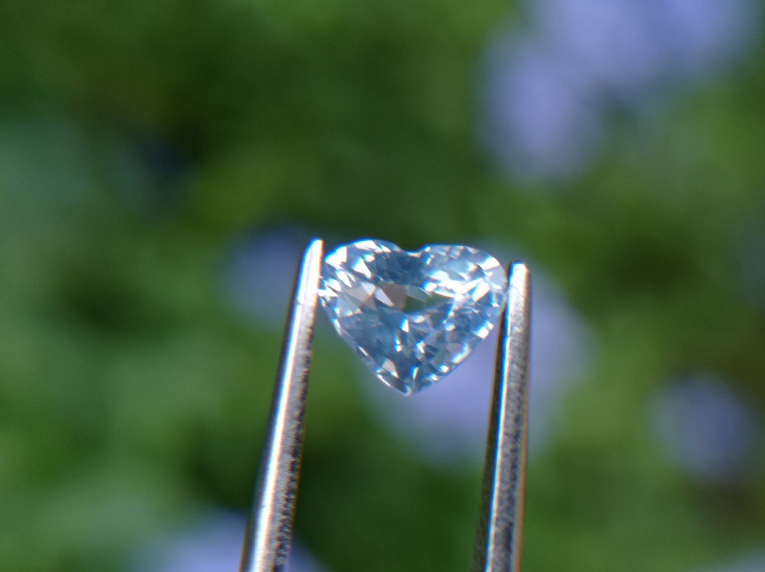 25_Natural blue Sapphire from Danu Group Gemstones