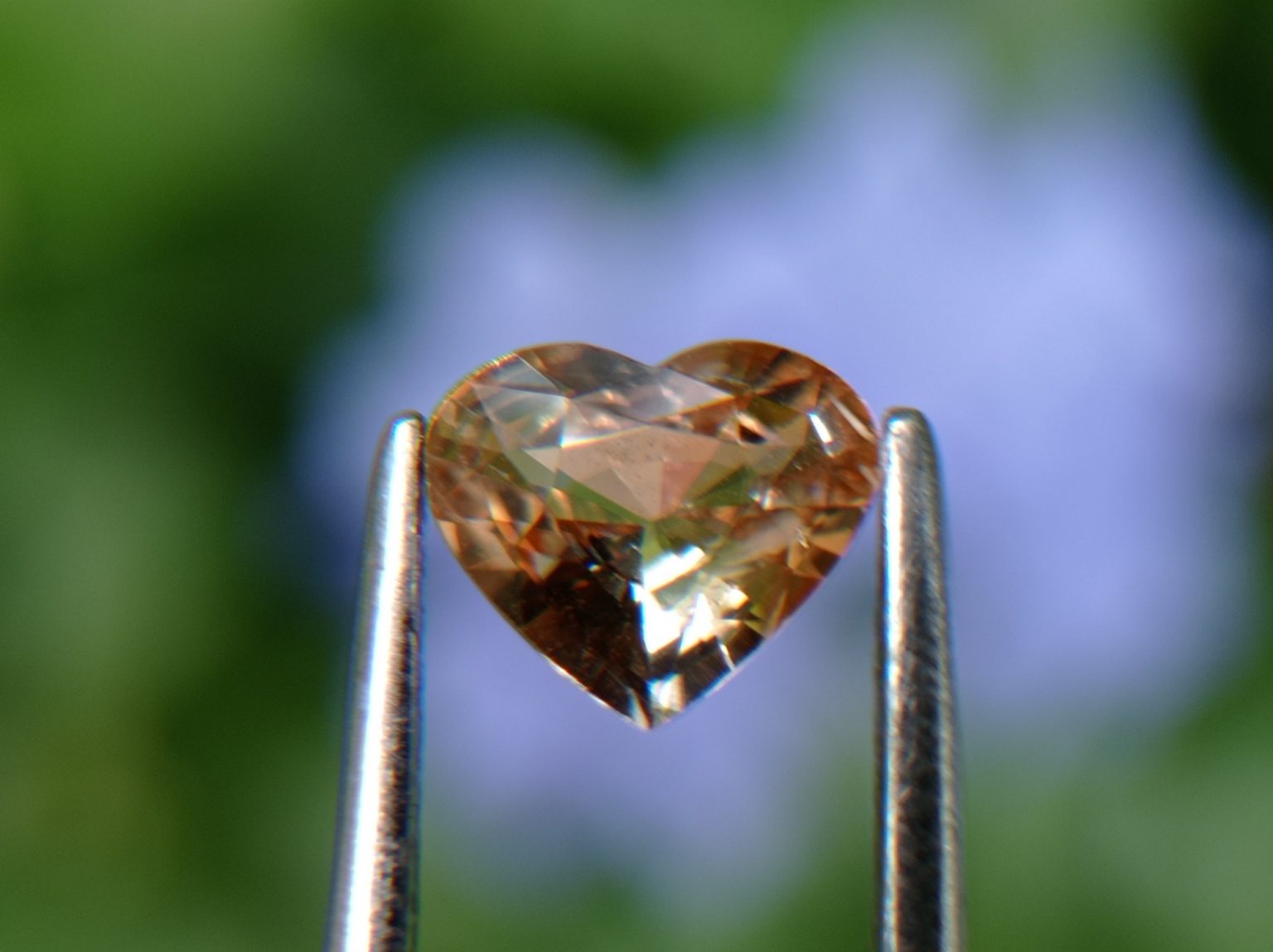 2_Natural peach colour Sapphire from Danu Group Gemstones