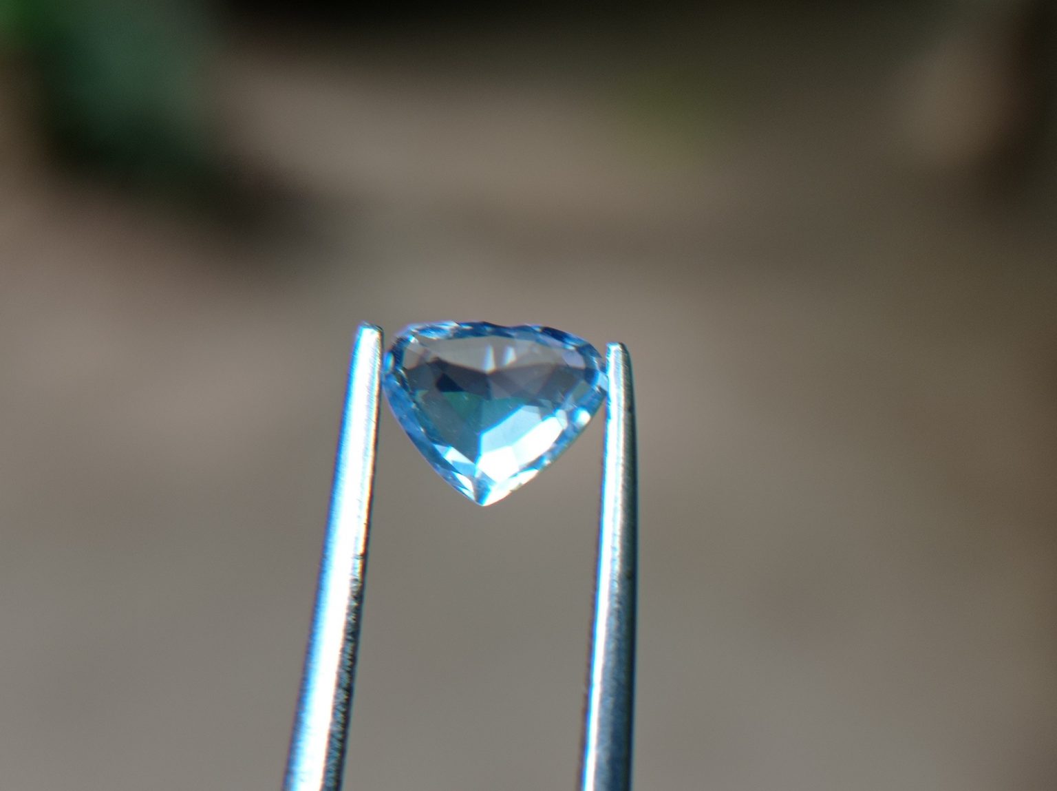 25_Natural blue Sapphire from Danu Group Gemstones