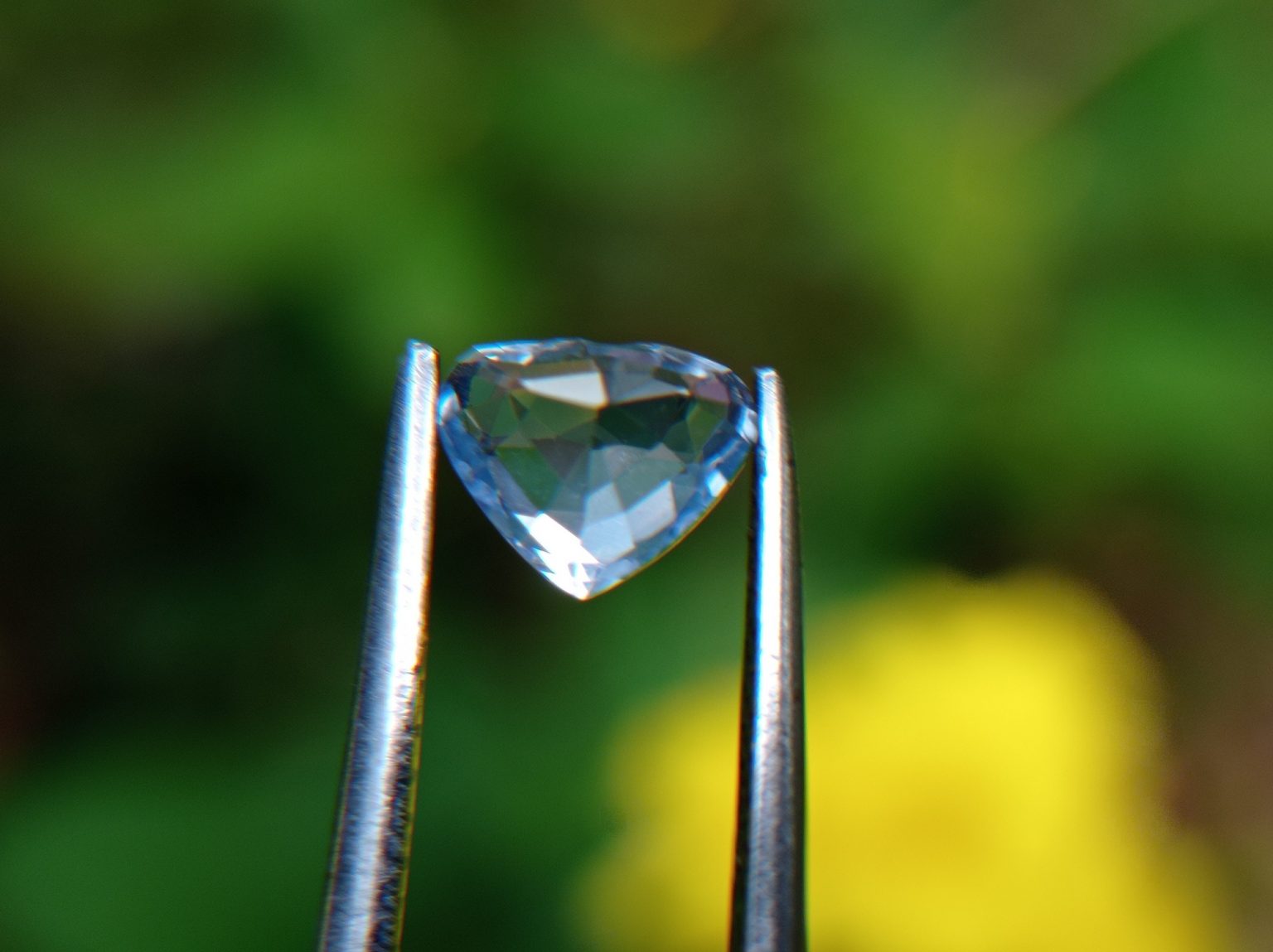 25_Natural blue Sapphire from Danu Group Gemstones