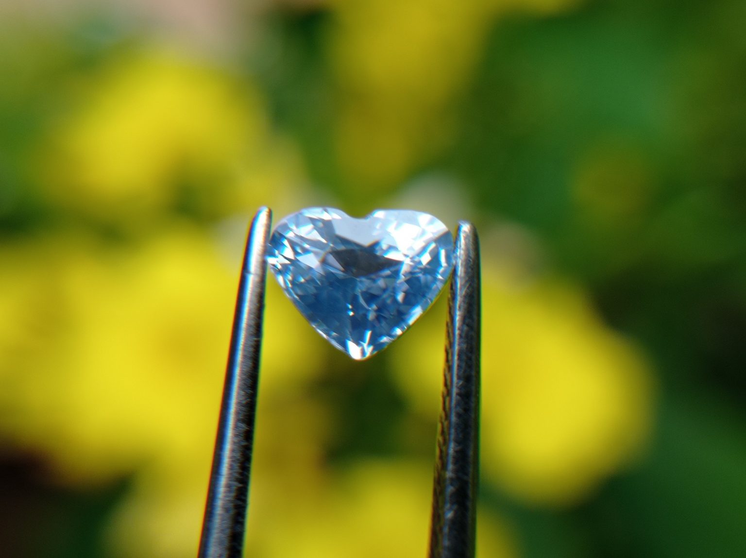 25_Natural blue Sapphire from Danu Group Gemstones