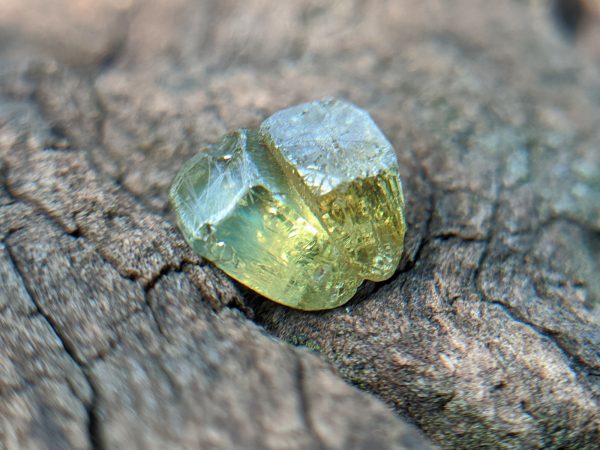 2_Natural Chrysoberyl cats eye crystal Sri Lanka-Danu Group Gemstones 02_compress15