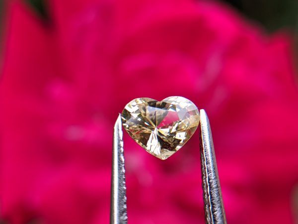 37_Natural yellow sapphire heart sri lanka danu group Gemstones_compress47v