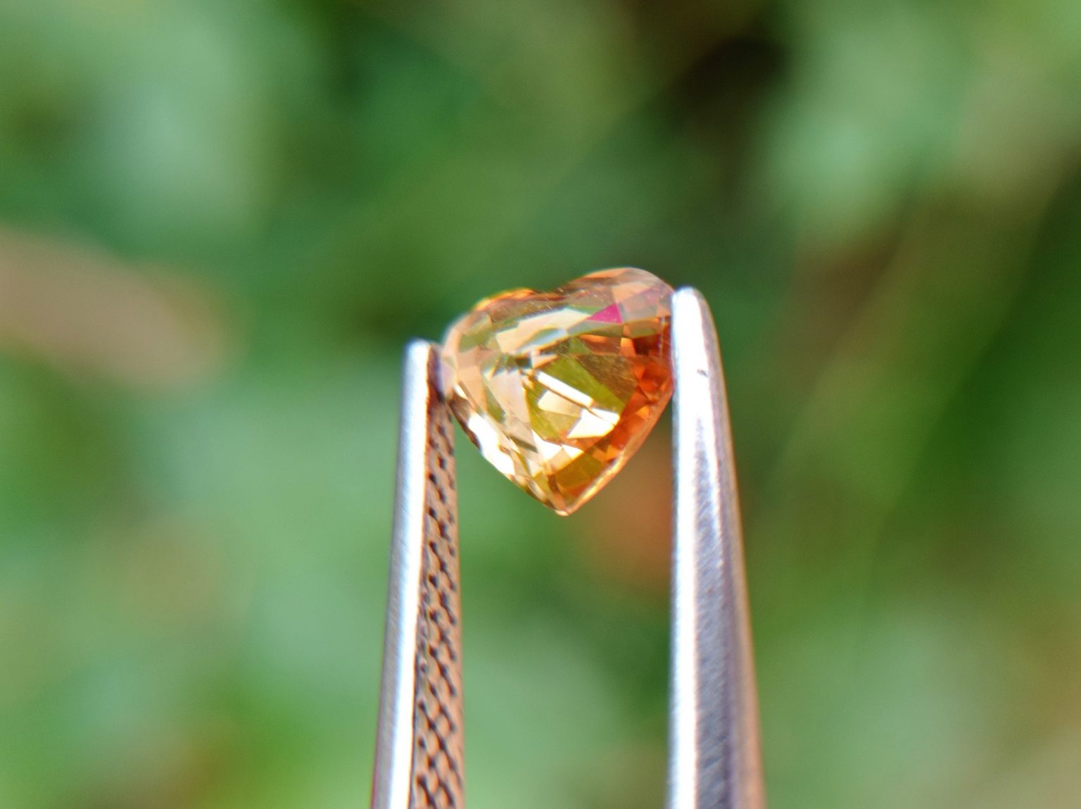 2_Natural peach colour Sapphire from Danu Group Gemstones