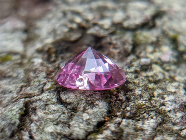7_Natural pink sapphire heartsri lanka danu group Gemstones_compress75
