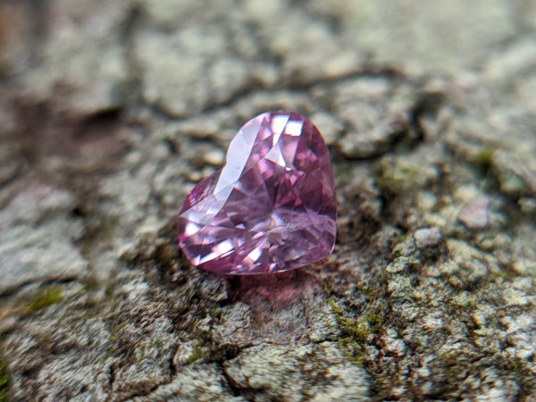 8_Natural pink sapphire heartsri lanka danu group Gemstones_compress19