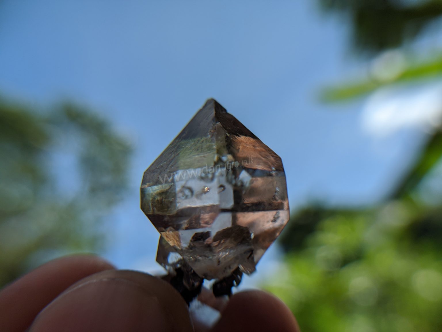 Terminated Natural Quartz TWIN CRYSTAL SRI LANKA from danu group gem collection