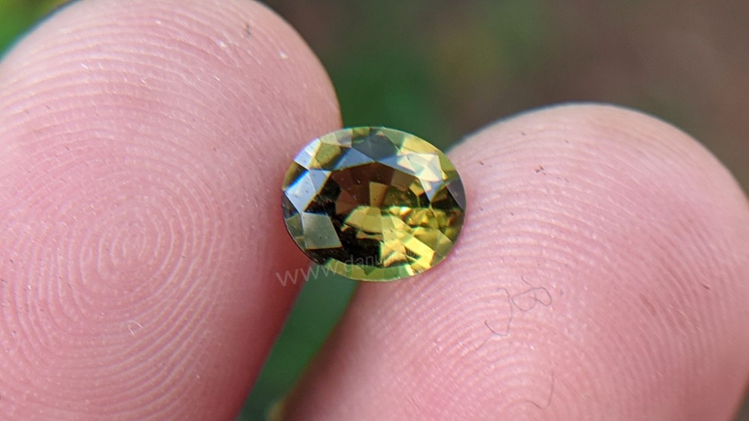 CEYLON NATURAL CHRYSOBERYL - Danu Group Gemstones