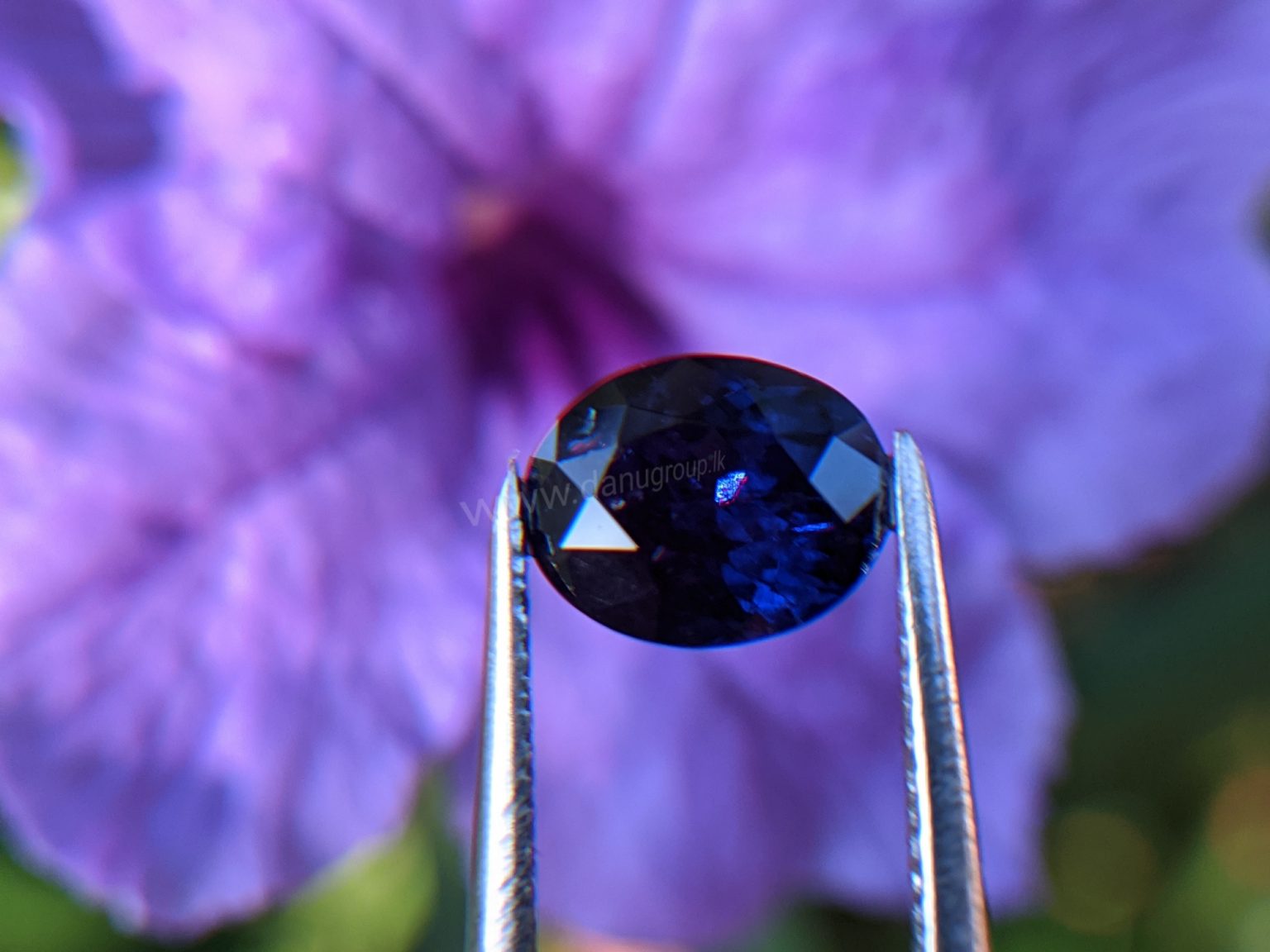 Ceylon Natural colour change Sapphire Danu Group Gemstone