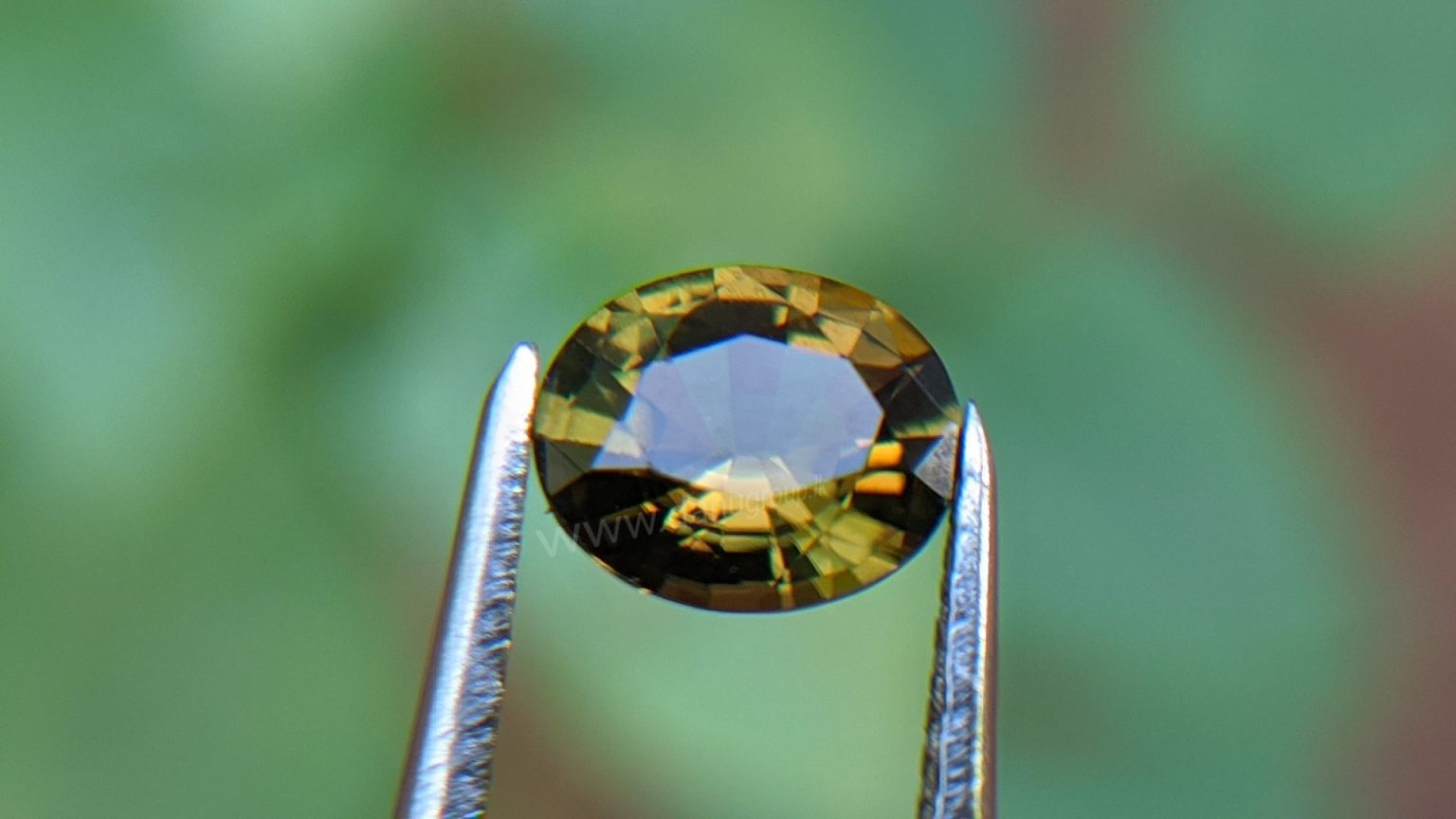 CEYLON NATURAL CHRYSOBERYL - Danu Group Gemstones