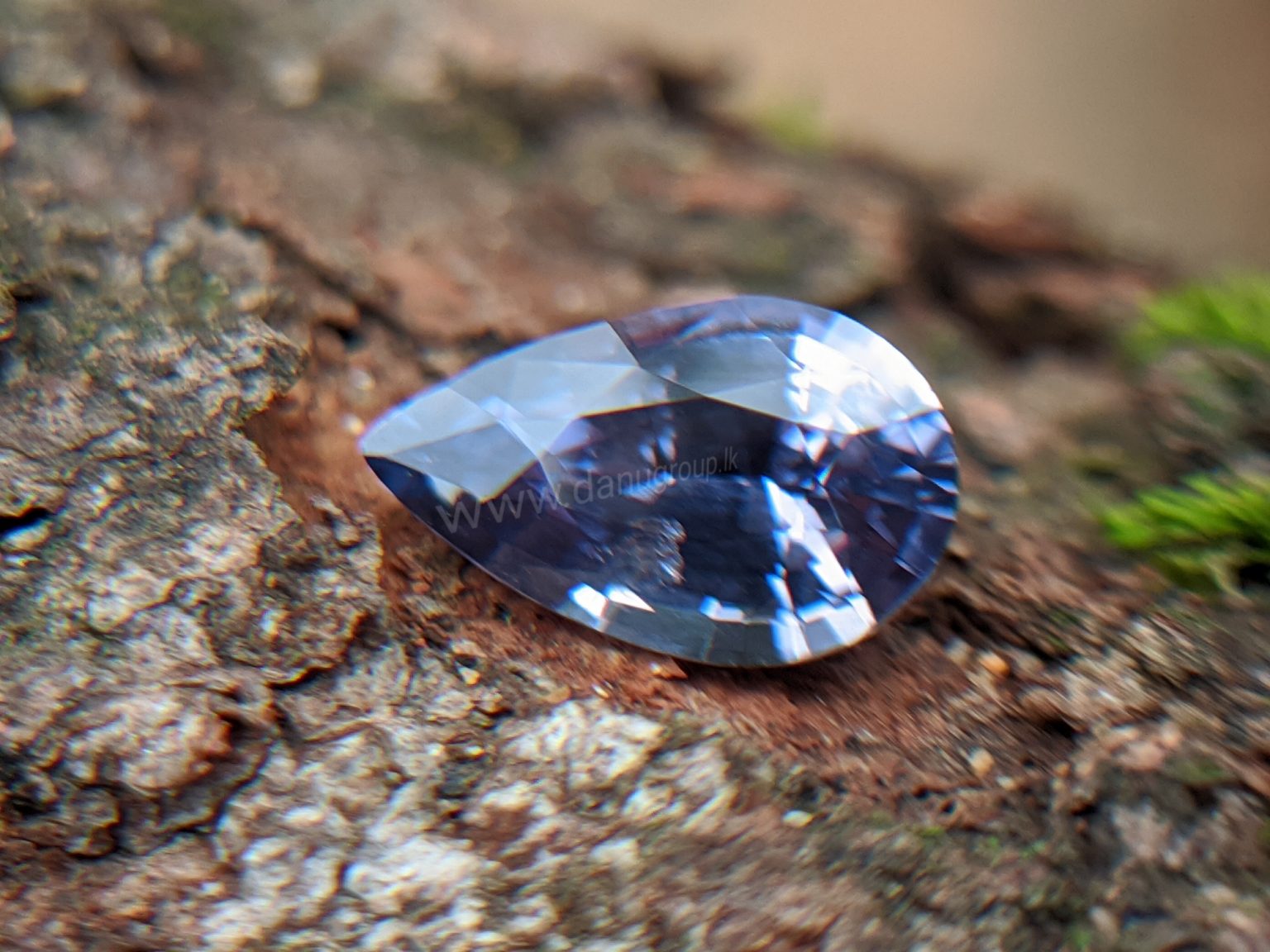 Natural Brilliance Violet spinel from Sri Lanka - Danu Group Spinel collection