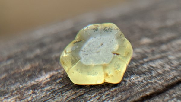 Ceylon Natural chrysoberyl Rare Crystal from Danu Group Gemstones Mining